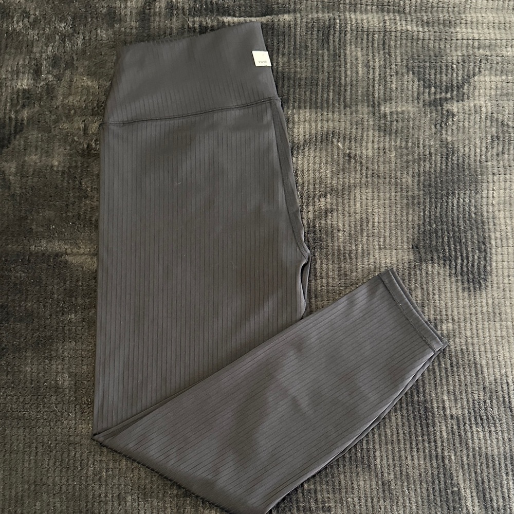 Vuori Inversion Rib Legging - Picture 4 of 6